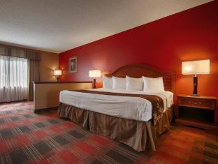 Best Western Diamond Bar Hotel & Suites Номер фото